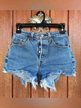 Women’s Levi’s Jean Shorts
